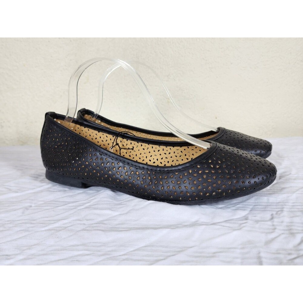 Serra Womens Flats 10 Black Laser Cut Perforated Memory Foam Comfort Ballet NWT